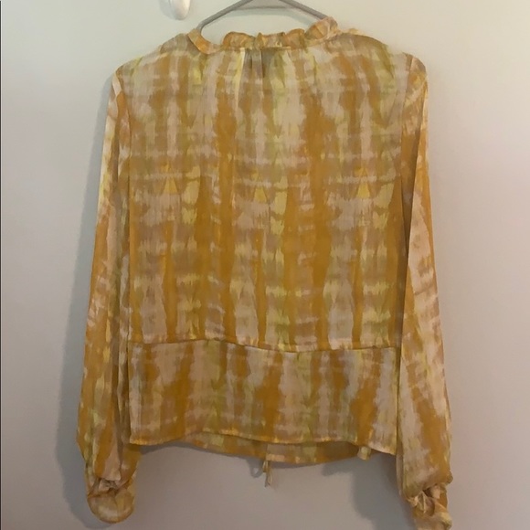 Who What Wear Sheer Blouse - Picture 2 of 2